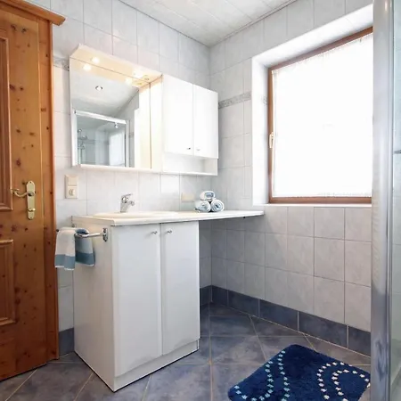 Almliesl Wagr-135 *